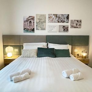 B&B Domus Teano Luxury Rooms